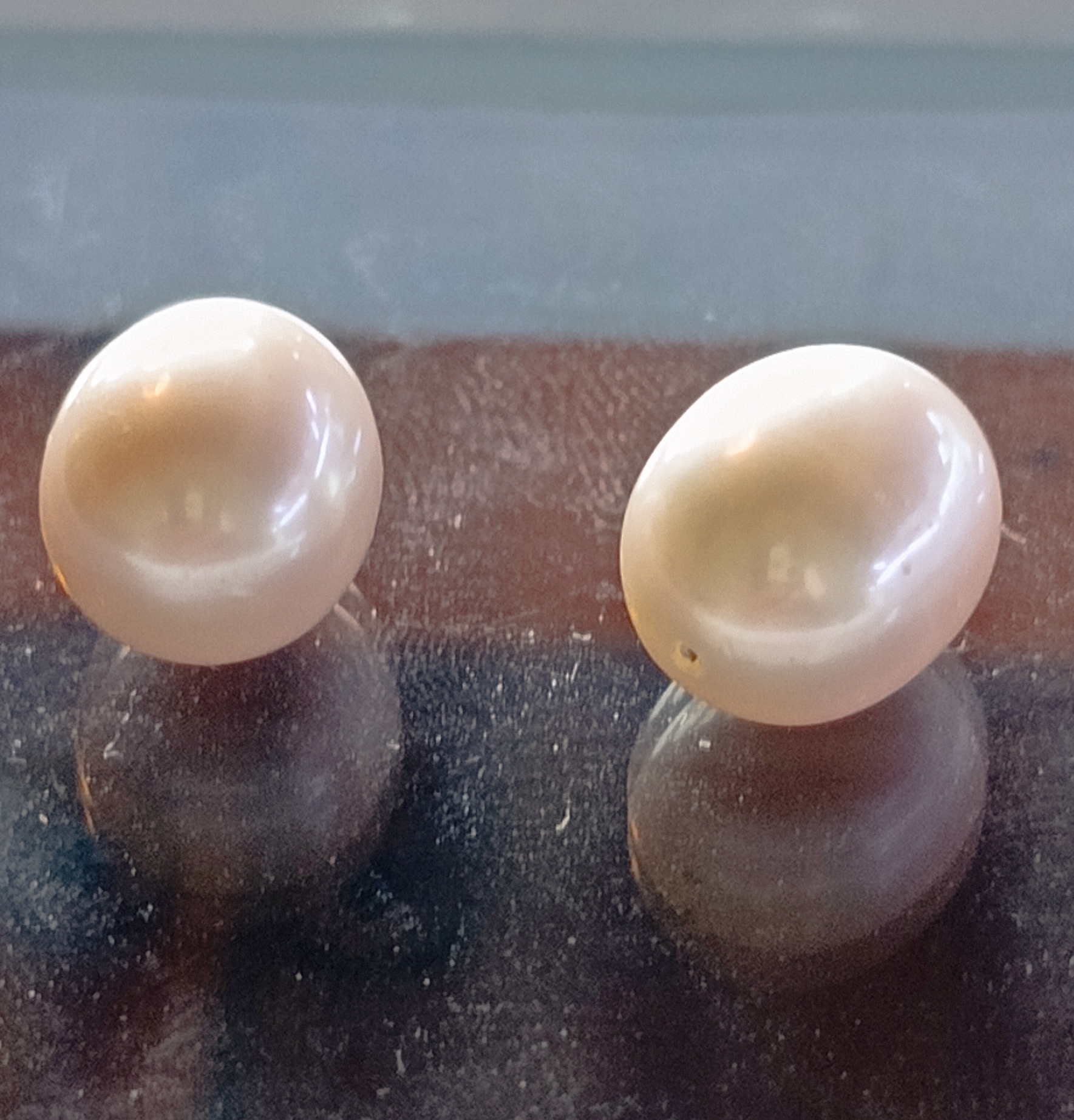 White Pearl
