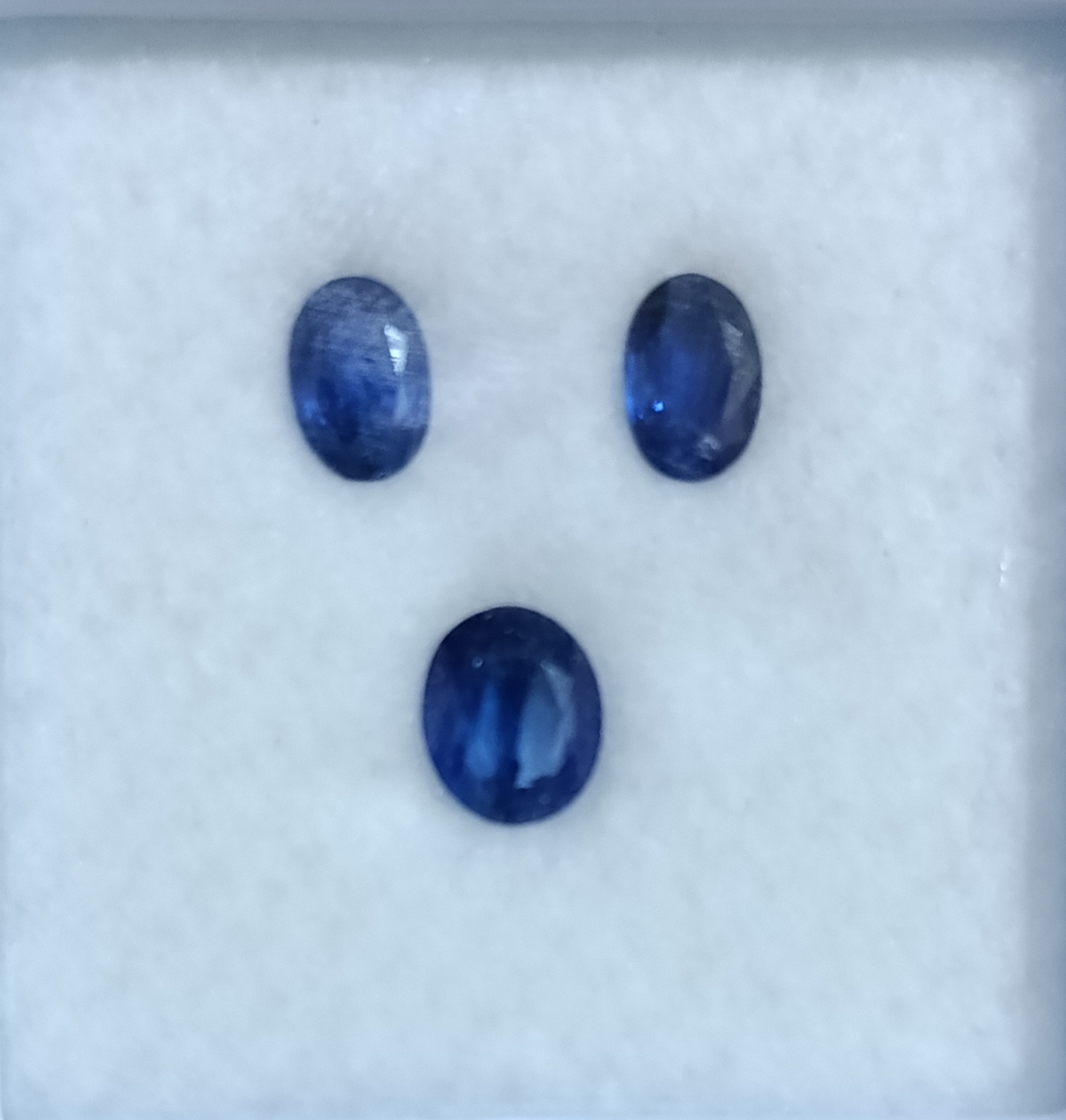 Blue Sapphire 
